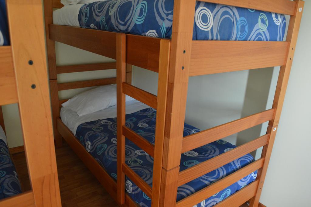 Carfran Patagonia Hostel Пуэрто-Наталес Экстерьер фото